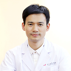 刘霄鹏
