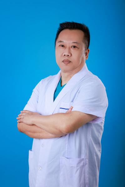 杨波