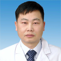 何磊