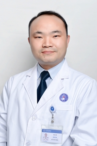 杨长伟