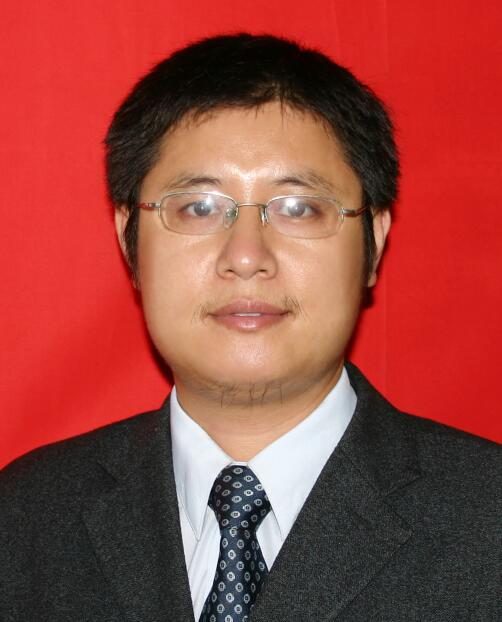 卢拥华