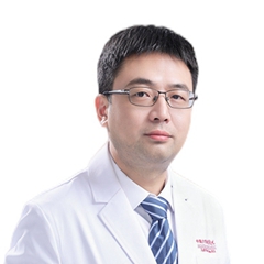 马新华