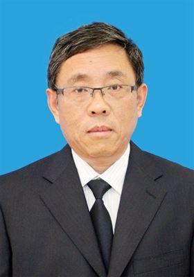 闫社因