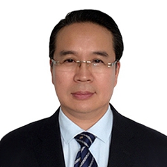 于文成