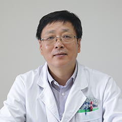 戴高中