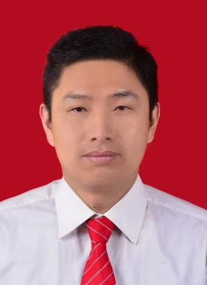 白少华
