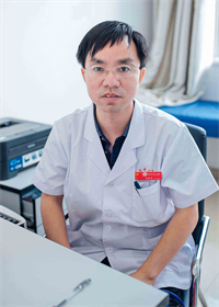 厉银平