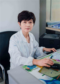 杨玲