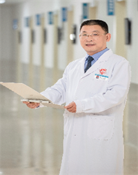 邱成志