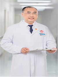 李建伟
