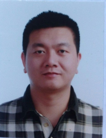 严杰