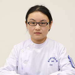 杨静