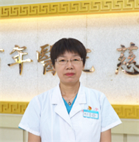 潘红