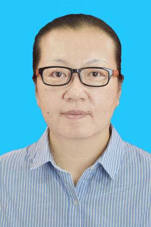 张玲