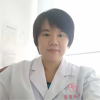 何伟丽