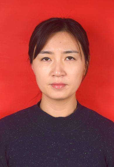 侯崇