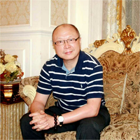 罗新