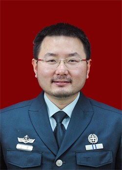 王波