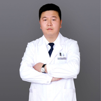 杨君