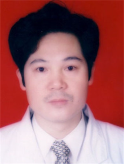 莫伟雄