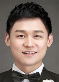 潘龙