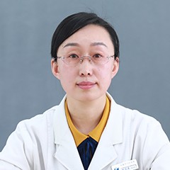 张筠英