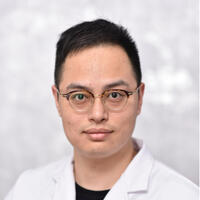 杨宇尘