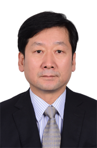 梁文龙