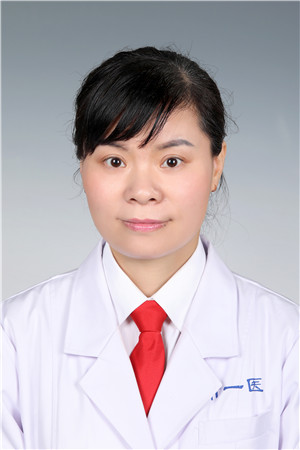 李伟英