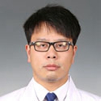 石玮