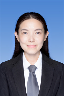 肖芳