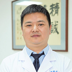 陈健