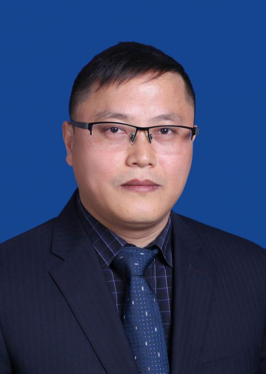 张戡