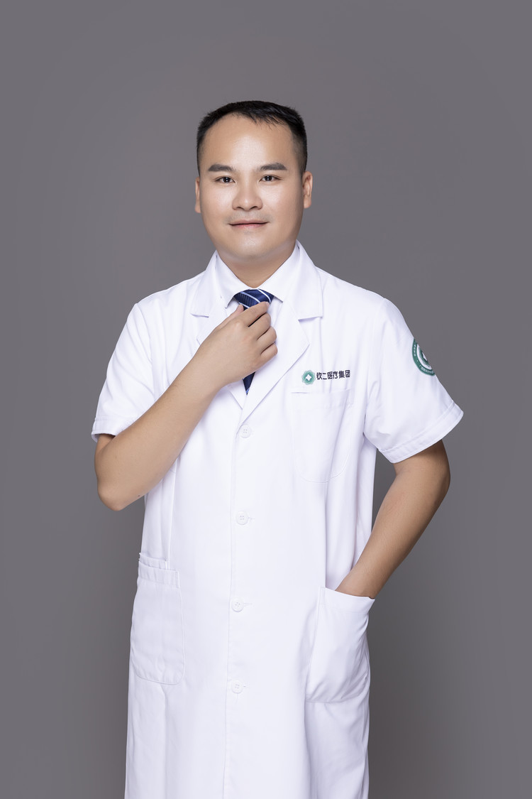 李绍龙
