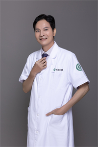 麦泉云