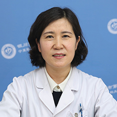 何瑛