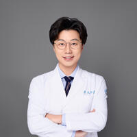 任翀旻
