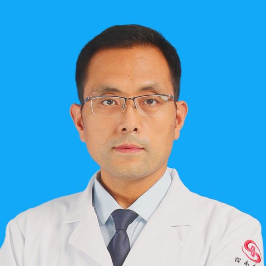 裴卓斐