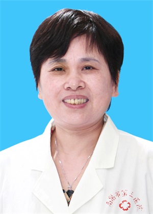 黄莉