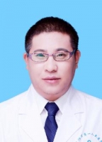罗健