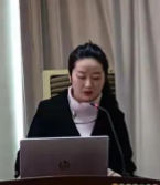 何亚弘