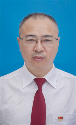 黄泗霖