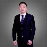 杨俊龙
