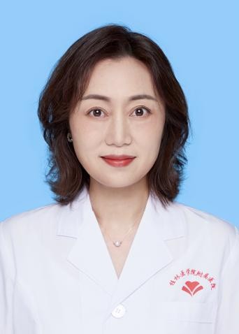 杨冰