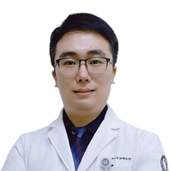 崔效楠